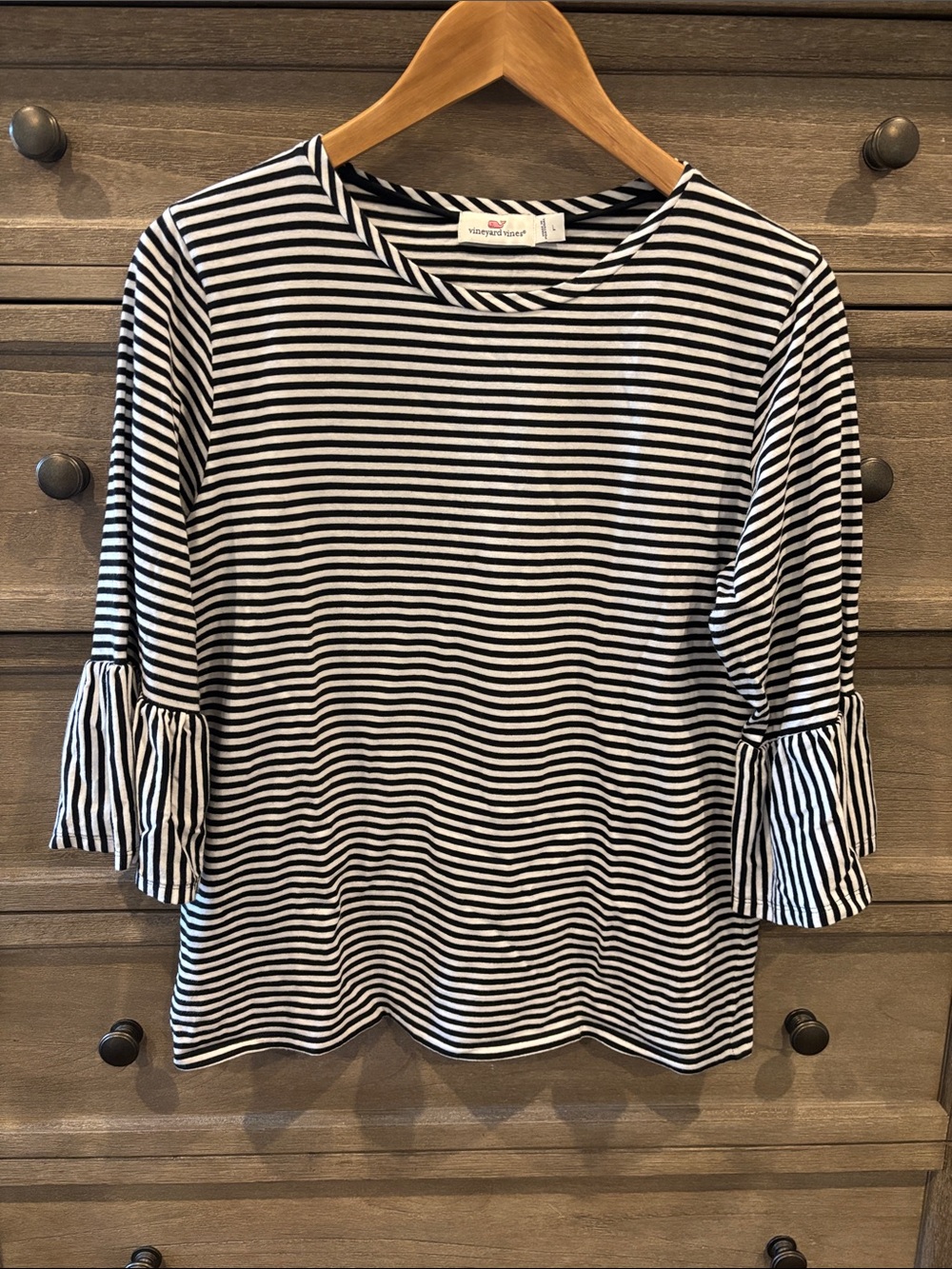 Vineyard Vines Black & White Striped Ruffle Sleeve Tee